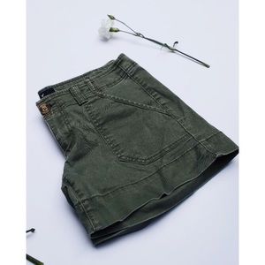 NWOT Olive Green AEO Midi Shorts
